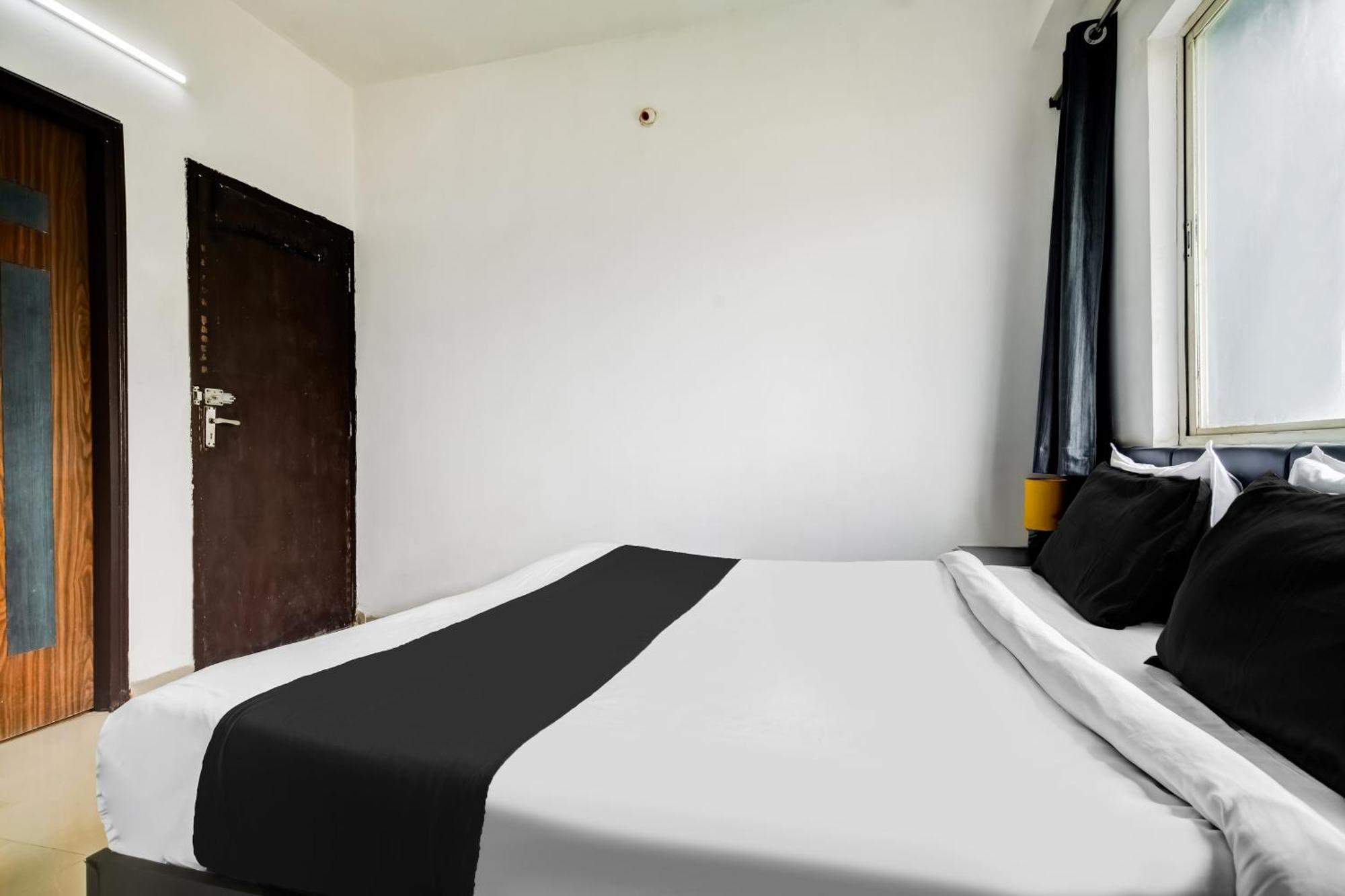 Super Hotel O Indraprasth Indore Exterior photo